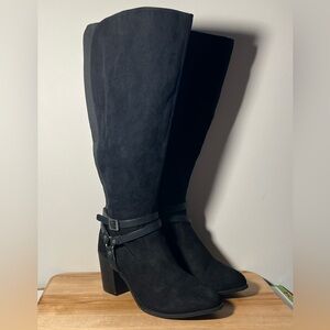 EUC Torrid Boots, Women’s Size 10 WIDE Calf, High Heel Moto Cowboy Boot, Zipper